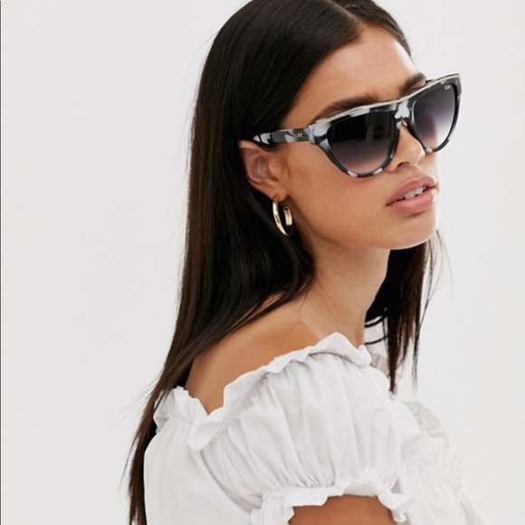 NWT Quay “Flight Risk” Tortoise Sunglasses - Picture 5 of 5